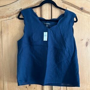 NEW! Banana Republic Navy scalloped tank.